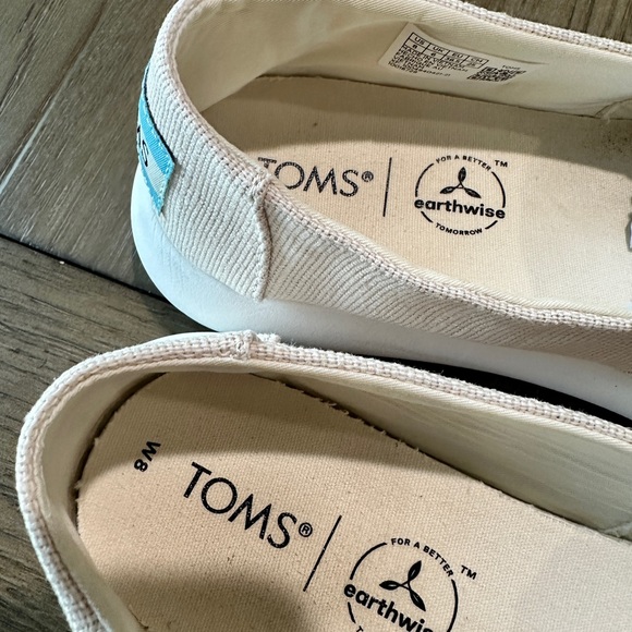 TOMS Women’s Slip On Shoes Size 8 Beige - Picture 7 of 11